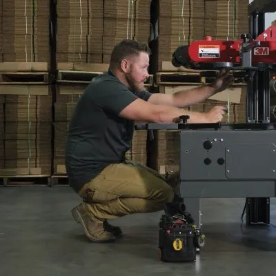 EQUIPMENT SERVICE