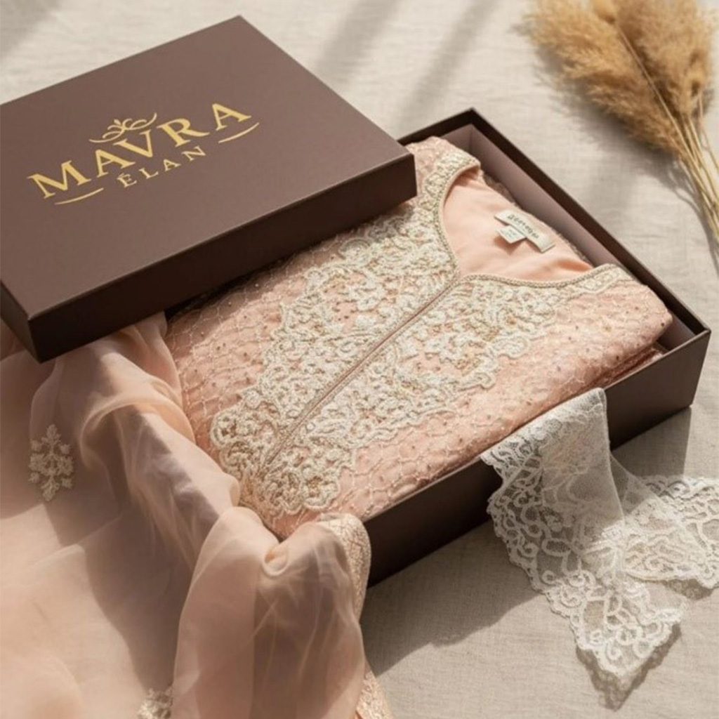 Fashion & Garment Packaging 4